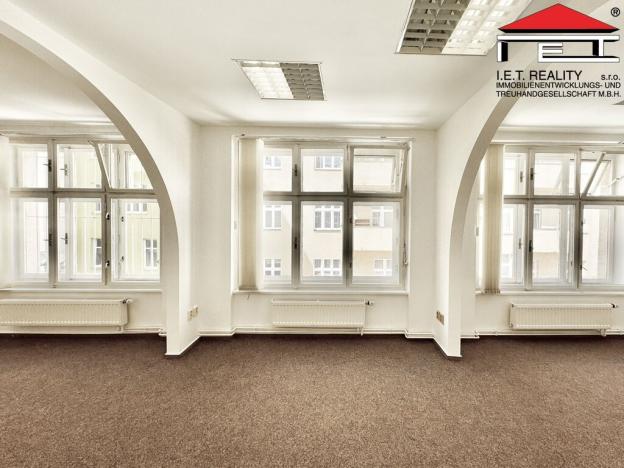 Pronájem kanceláře, Brno, Běhounská, 33 m2