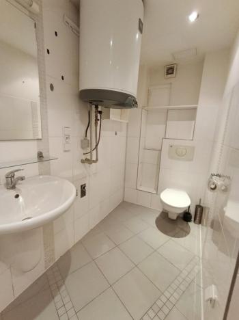 Prodej bytu 2+kk, Praha - Žižkov, Žerotínova, 53 m2