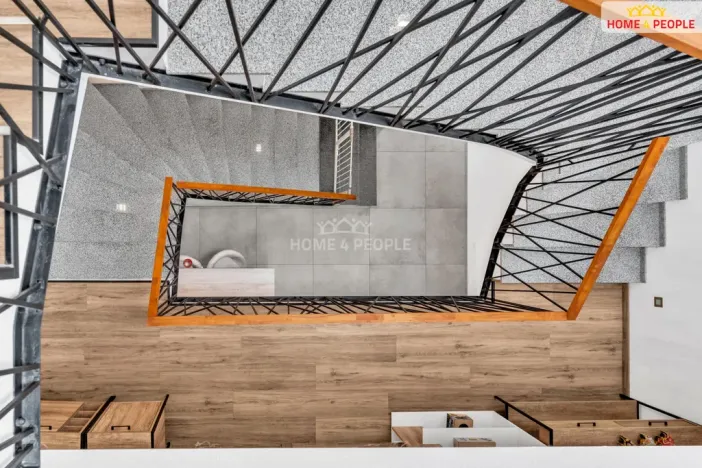 Prodej bytu 4+kk, Praha - Koloděje, Podzámecká, 125 m2