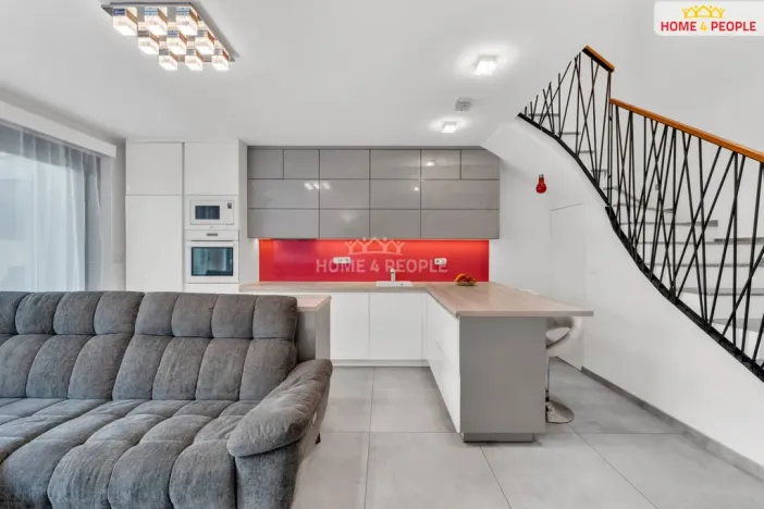 Prodej bytu 4+kk, Praha - Koloděje, Podzámecká, 125 m2