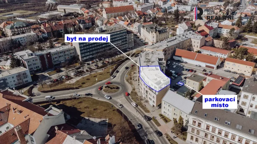 Prodej bytu 6+kk a větší, Kroměříž, náměstí Míru, 178 m2
