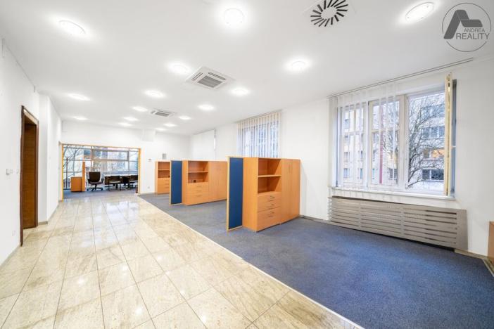 Prodej obchodního prostoru, Strakonice - Strakonice I, Lidická, 686 m2