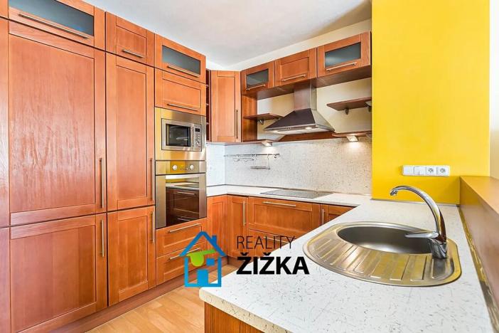 Prodej bytu 2+kk, Brno, Zderadova, 53 m2