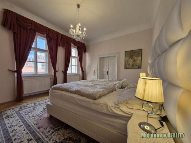Pronájem bytu 4+kk, Praha - Staré Město, Týnská ulička, 105 m2