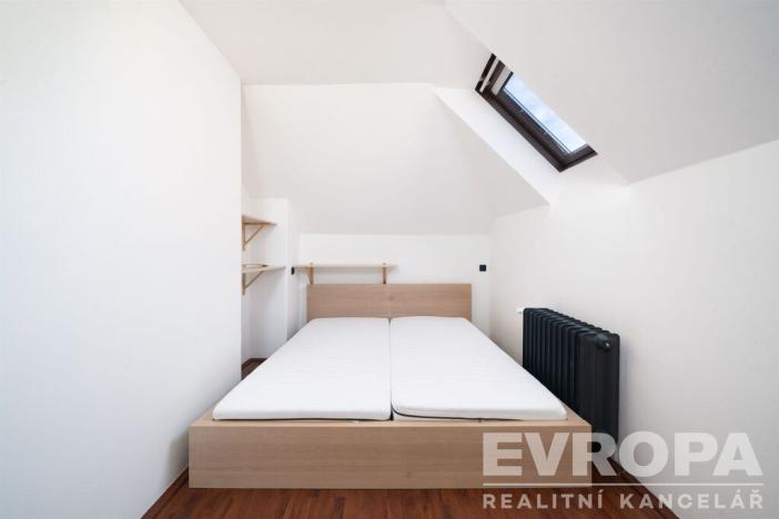 Pronájem bytu 4+kk, Vrchlabí, P. J. Šafaříka, 150 m2