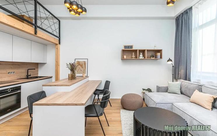Pronájem bytu 1+kk, Praha - Žižkov, Malešická, 40 m2