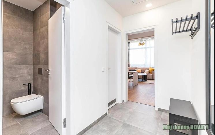 Pronájem bytu 1+kk, Praha - Žižkov, Malešická, 40 m2
