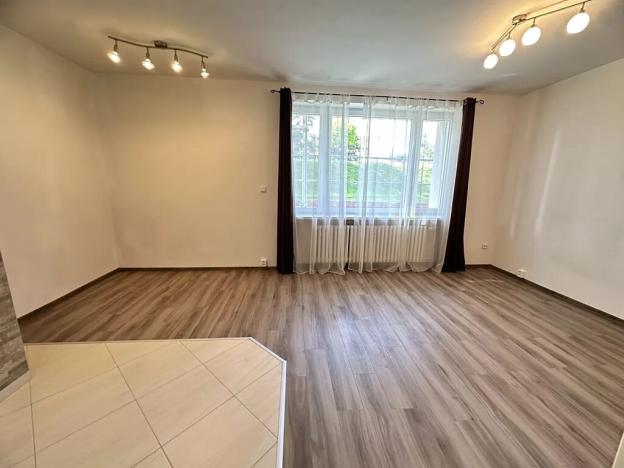 Pronájem bytu 2+kk, Jablonec nad Nisou, Na Výšině, 50 m2