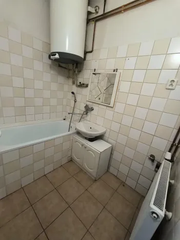 Pronájem bytu 1+1, Chabařovice, 40 m2