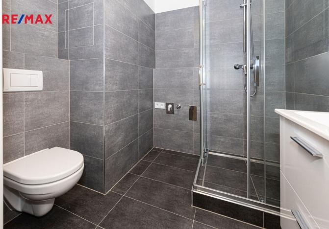 Pronájem bytu 1+kk, Praha - Hlubočepy, Fabiánové, 34 m2