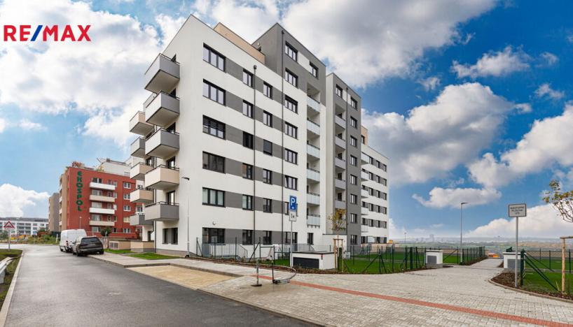 Pronájem bytu 1+kk, Praha - Hlubočepy, Fabiánové, 34 m2