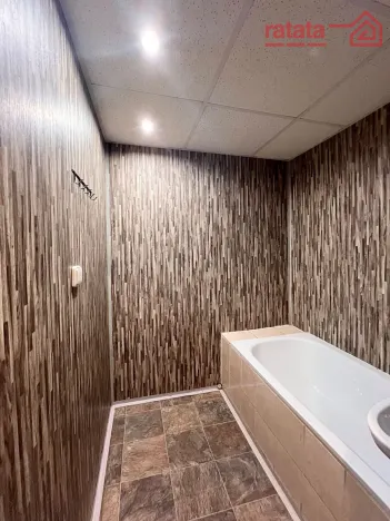Pronájem bytu 2+1, Chomutov, Růžová, 60 m2