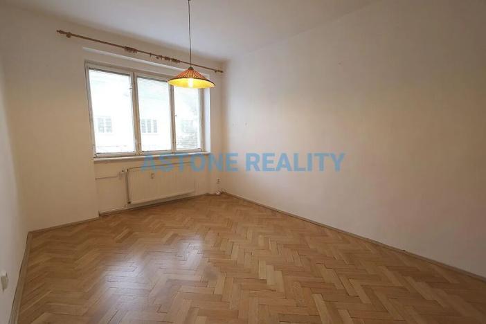 Pronájem bytu 2+kk, Praha - Břevnov, Junácká, 56 m2