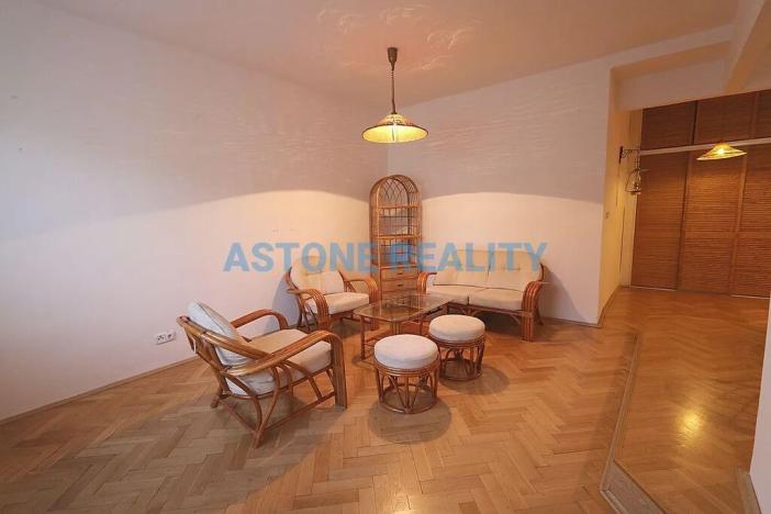 Pronájem bytu 2+kk, Praha - Břevnov, Junácká, 56 m2