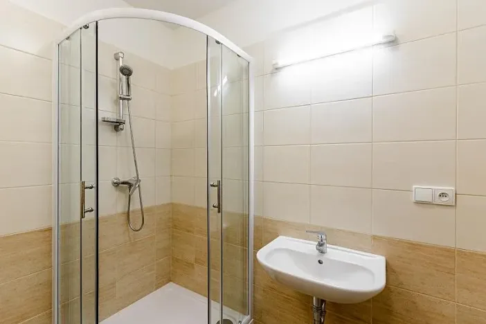 Pronájem bytu 1+kk, Praha - Vršovice, Rybalkova, 28 m2