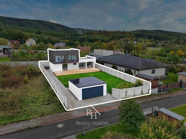 Prodej rodinného domu, Svinaře, Větrná, 156 m2