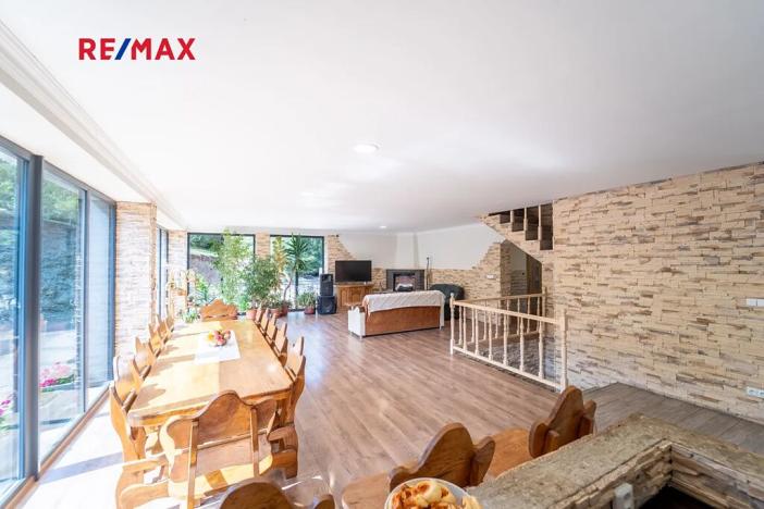 Prodej rodinného domu, Zájezd, 360 m2