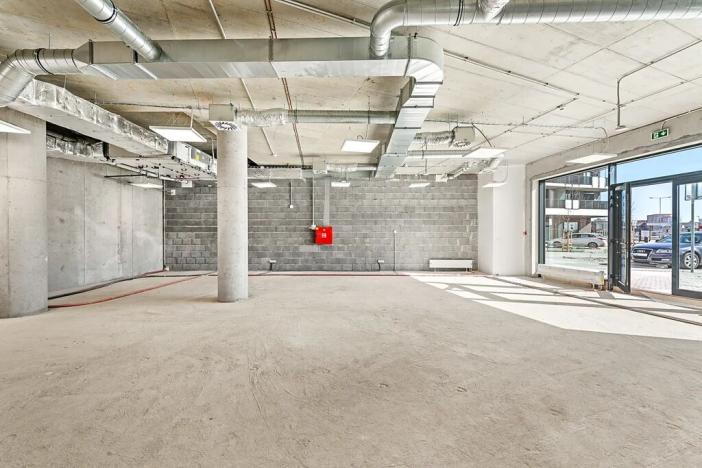 Prodej obchodního prostoru, Praha - Stodůlky, Bělohlávkova, 204 m2