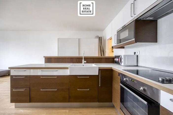 Pronájem bytu 2+kk, Praha - Břevnov, Bolívarova, 71 m2