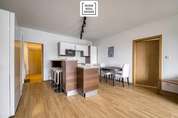 Pronájem bytu 2+kk, Praha - Břevnov, Bolívarova, 71 m2