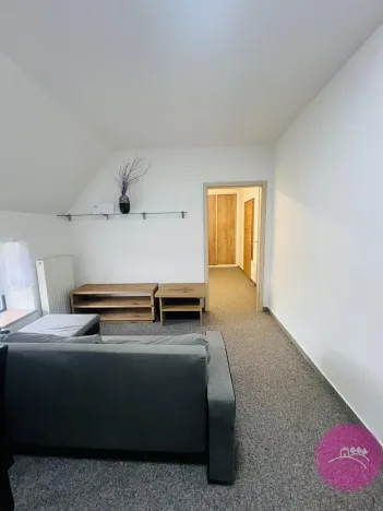 Pronájem bytu 2+kk, Hlušovice, Okružní, 42 m2