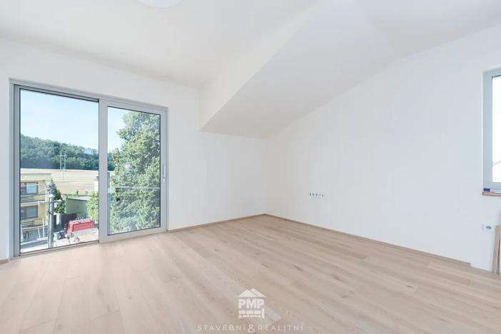 Prodej bytu 3+kk, Nebovidy, 76 m2