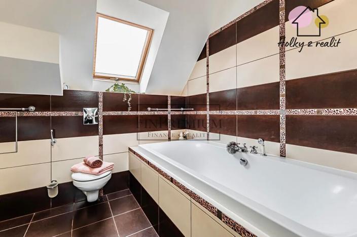 Prodej bytu 3+kk, Jesenice, Lomená, 108 m2