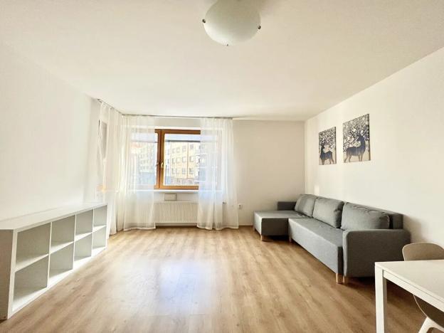 Pronájem bytu 2+kk, Praha - Nusle, Mojmírova, 48 m2