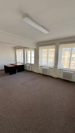 Pronájem kanceláře, Pardubice, Na Spravedlnosti, 30 m2