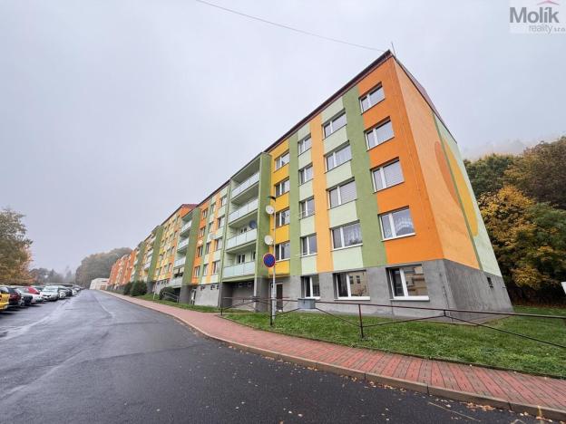 Prodej bytu 2+kk, Dubí, Koněvova, 40 m2