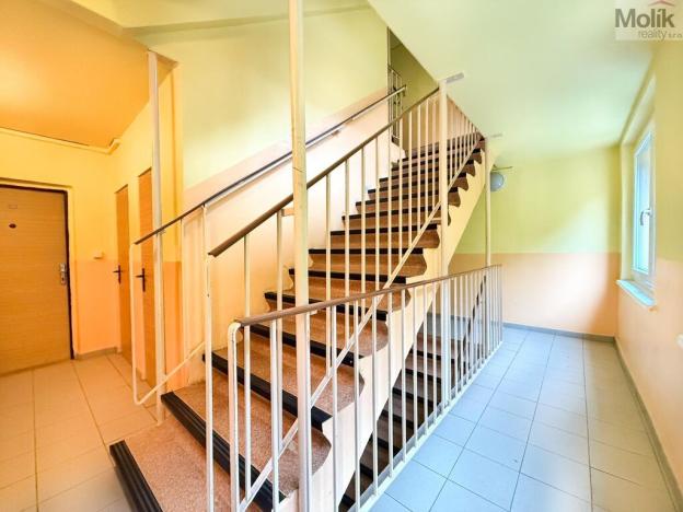 Prodej bytu 2+kk, Dubí, Koněvova, 40 m2