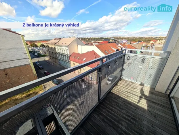 Prodej bytu 2+kk, Plzeň, Poděbradova, 63 m2