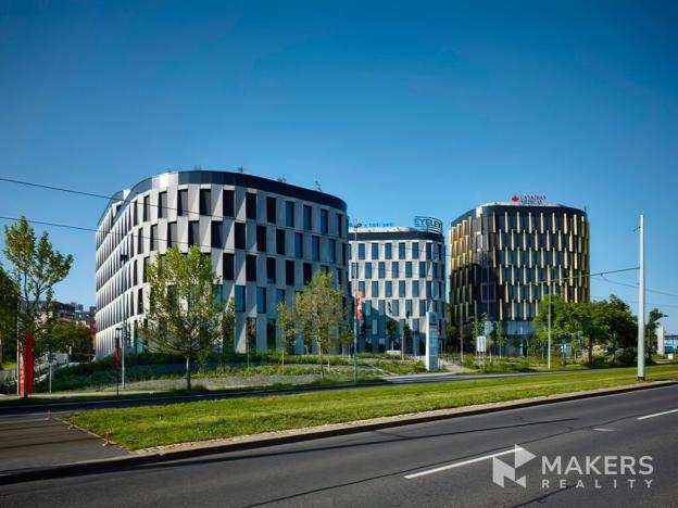 Pronájem kanceláře, Praha - Vokovice, Evropská, 793 m2