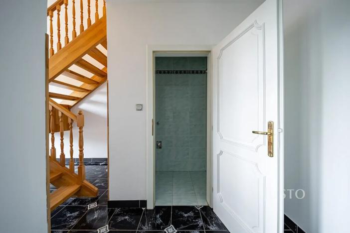 Pronájem bytu 4+1, Třeboň, Lesní, 125 m2