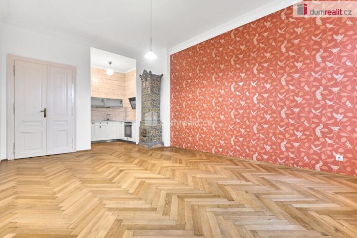 Prodej bytu 2+kk, Karlovy Vary, Svahová, 94 m2
