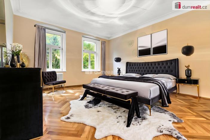 Prodej bytu 2+kk, Karlovy Vary, Svahová, 94 m2