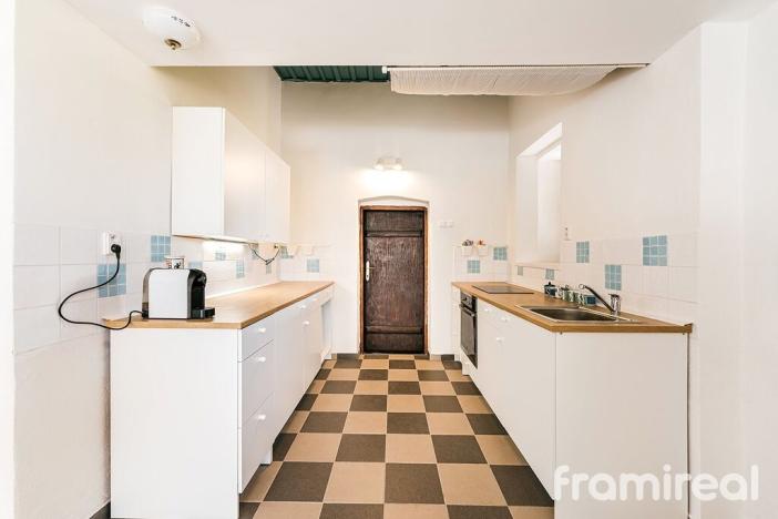 Prodej rodinného domu, Bystřice nad Pernštejnem - Pivonice, 250 m2
