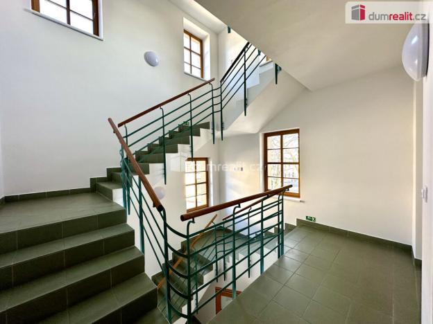 Prodej bytu 2+kk, Horní Blatná, náměstí Sv. Vavřince, 56 m2