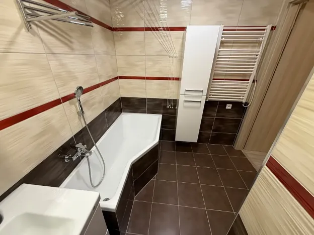 Pronájem bytu 4+1, Brno, Rousínovská, 91 m2