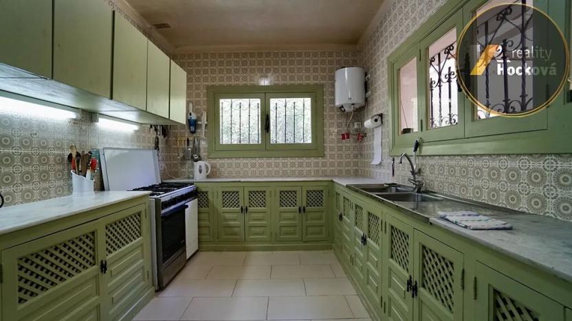 Prodej vily, Estepona, Španělsko, 220 m2