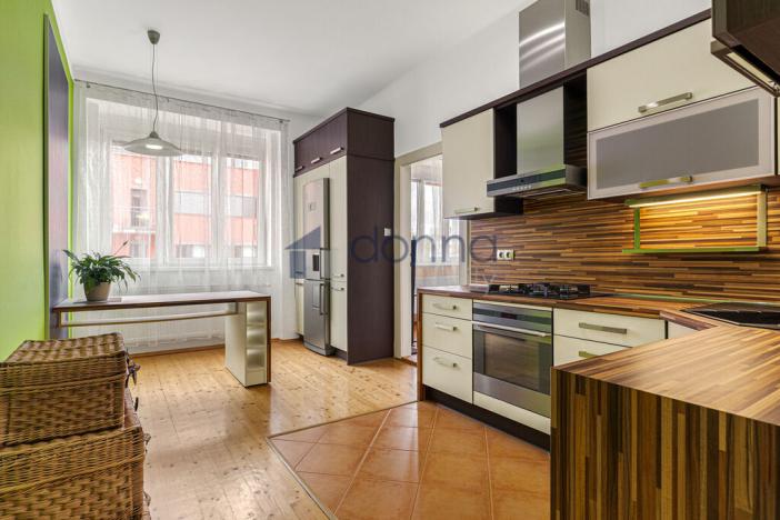 Prodej bytu 2+kk, Praha, V Horkách, 46 m2