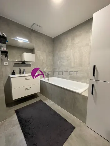 Pronájem bytu 3+kk, Olomouc, Šantova, 94 m2