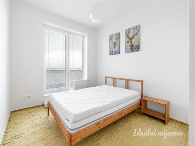 Pronájem bytu 2+kk, Praha - Kyje, Federova, 52 m2