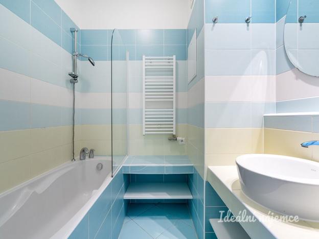 Pronájem bytu 2+kk, Praha - Kyje, Federova, 52 m2