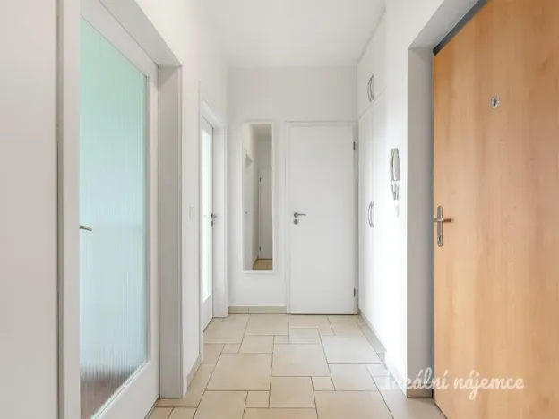 Pronájem bytu 2+kk, Praha - Kyje, Federova, 52 m2