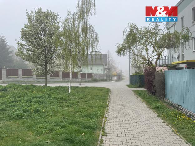 Prodej garážového stání, Praha - Kbely, Pod Nouzovem, 16 m2