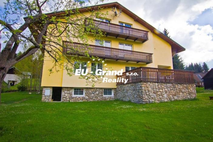 Prodej rodinného domu, Harrachov, 580 m2