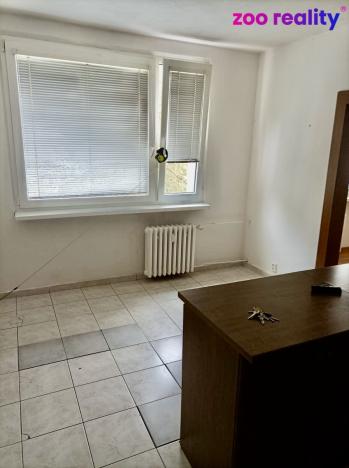 Pronájem bytu 1+1, Chomutov, 17. listopadu, 35 m2