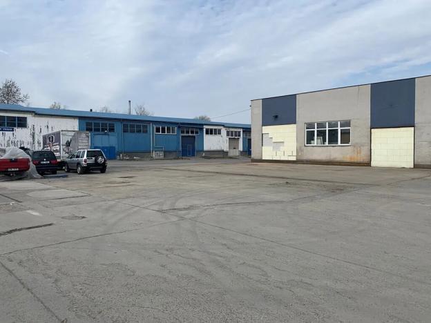 Pronájem komerčního pozemku, Praha - Černý Most, 2000 m2