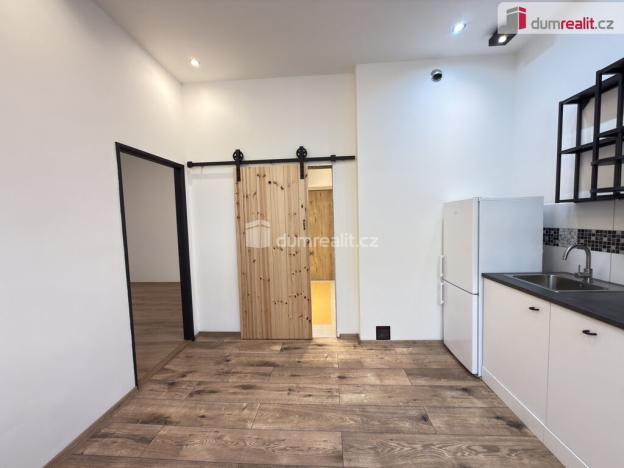 Pronájem bytu 2+kk, Děčín - Děčín IV-Podmokly, Jungmannova, 38 m2